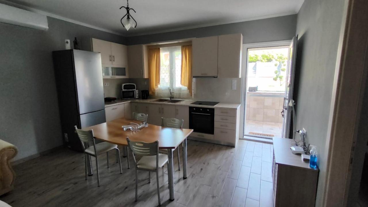 Γιώργος Και Εύα Apartment Karianí Exterior photo