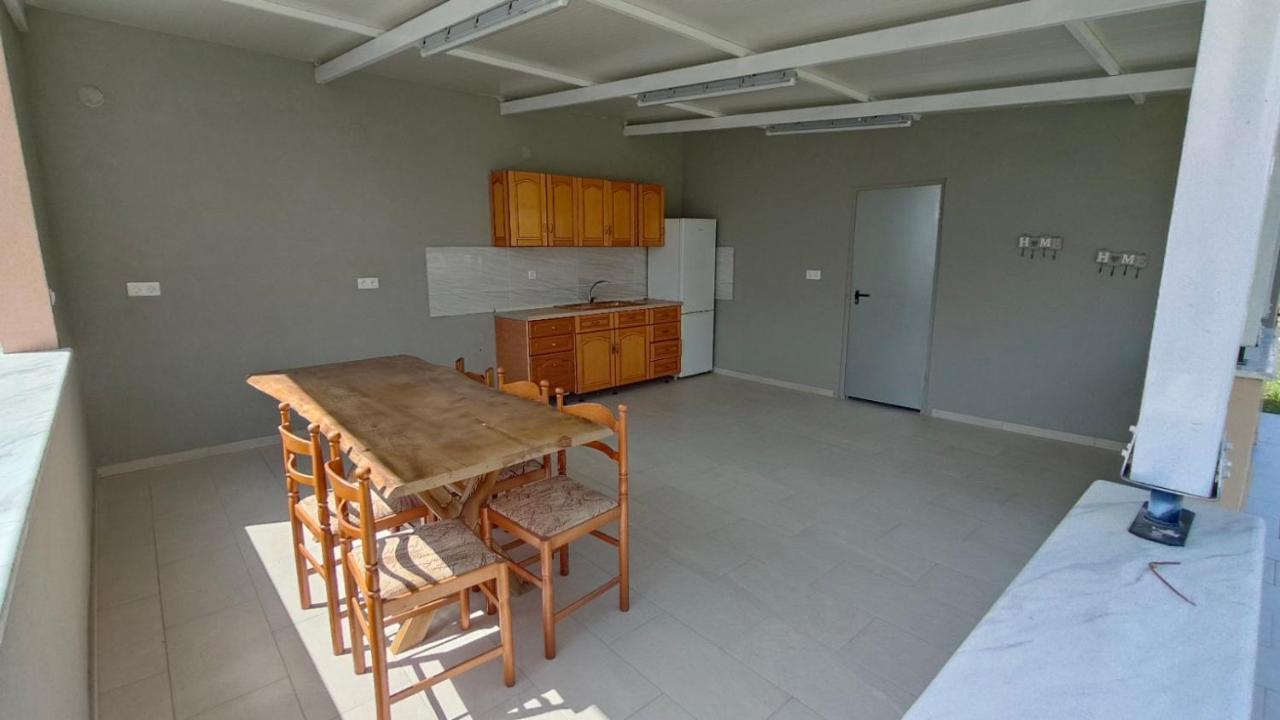 Γιώργος Και Εύα Apartment Karianí Exterior photo